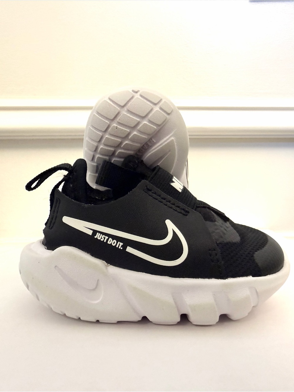 Nike Flexrunner 2, Toddler Size 3C
